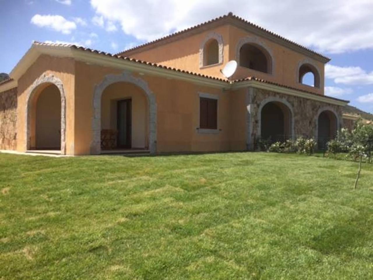 Residence Arruli San Teodoro Kültér fotó