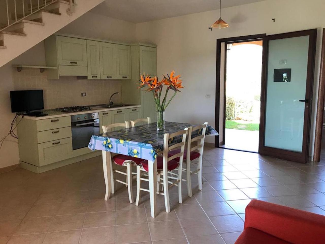 Residence Arruli San Teodoro Kültér fotó