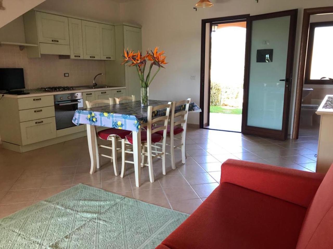Residence Arruli San Teodoro Kültér fotó
