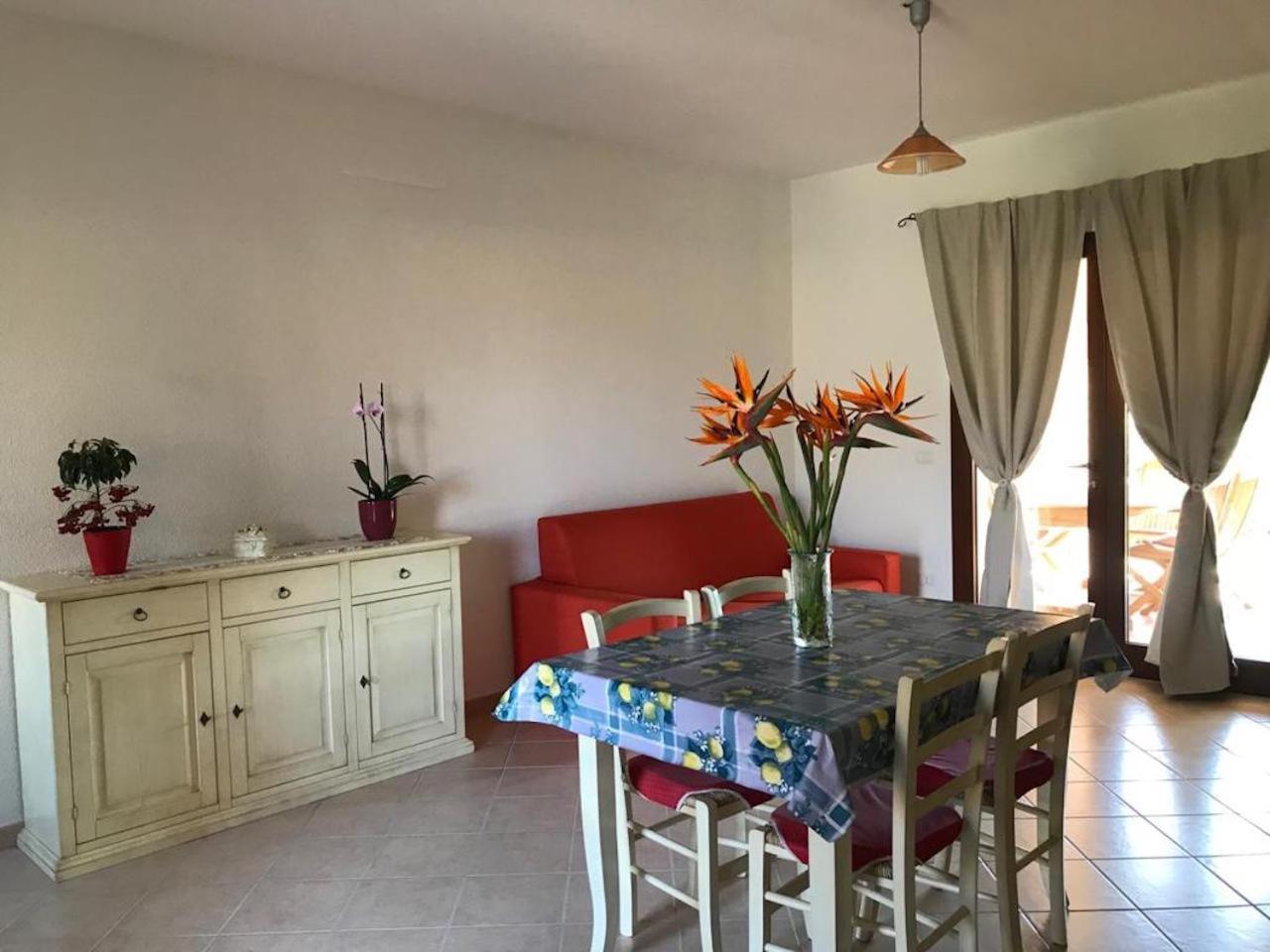 Residence Arruli San Teodoro Kültér fotó